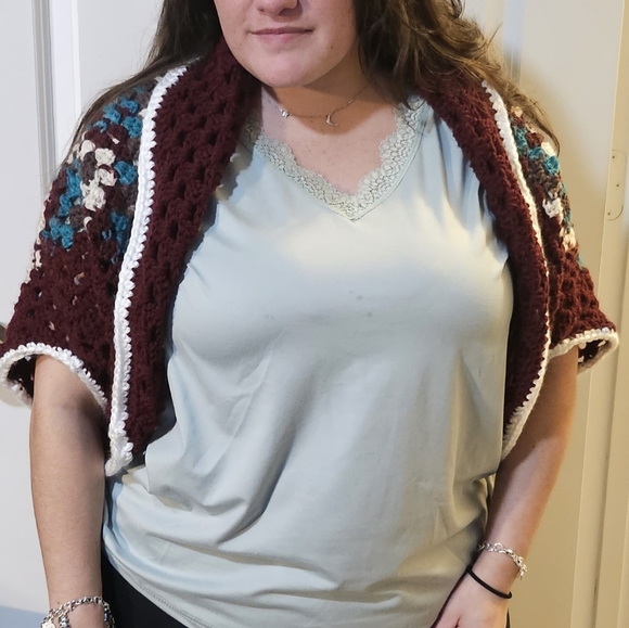 Beautiful crochet cocoon sweater - Picture 1 of 3